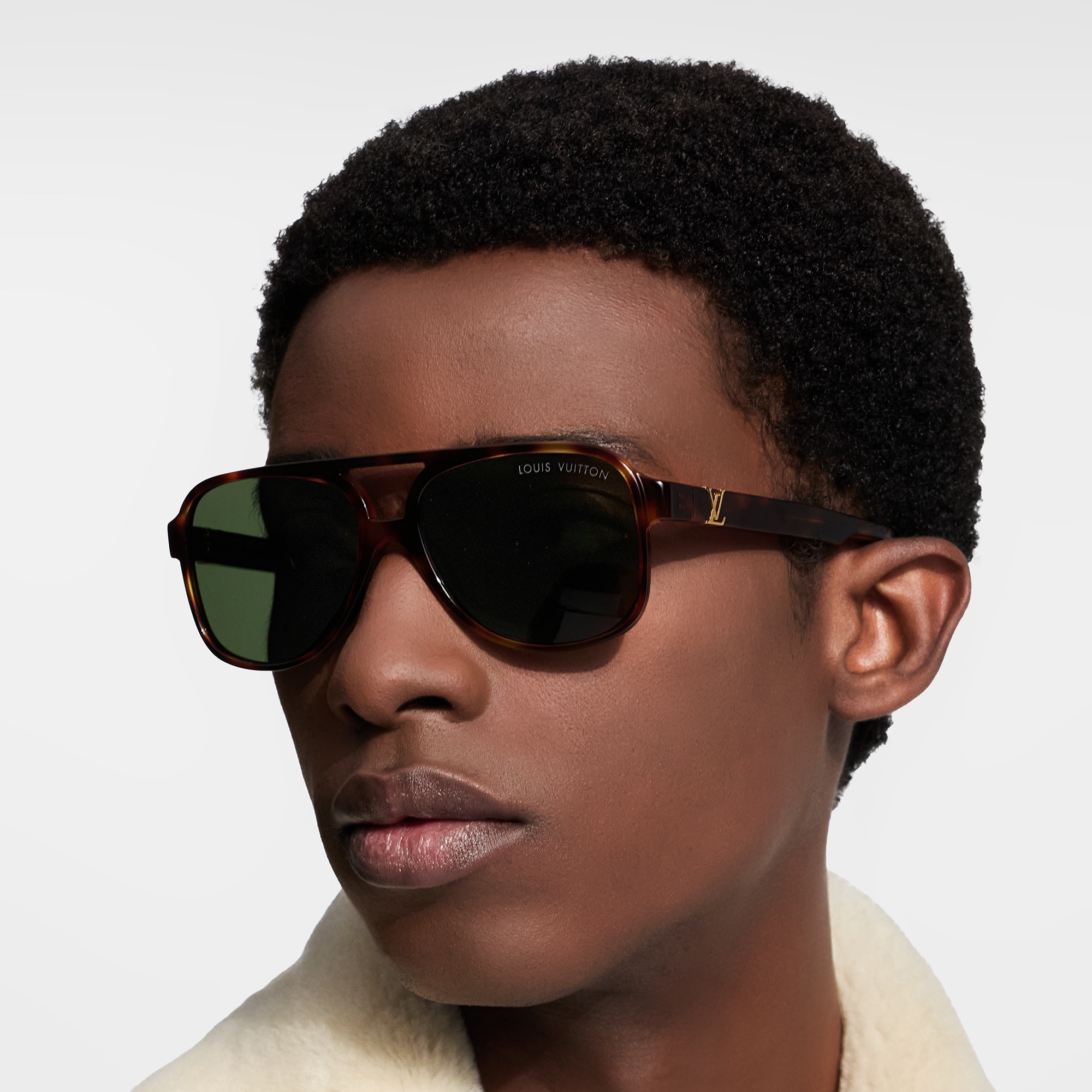 トップス LV LV Hit Pilot Sunglasses . - Holiday Gifts for Him | LOUIS VUITTON
